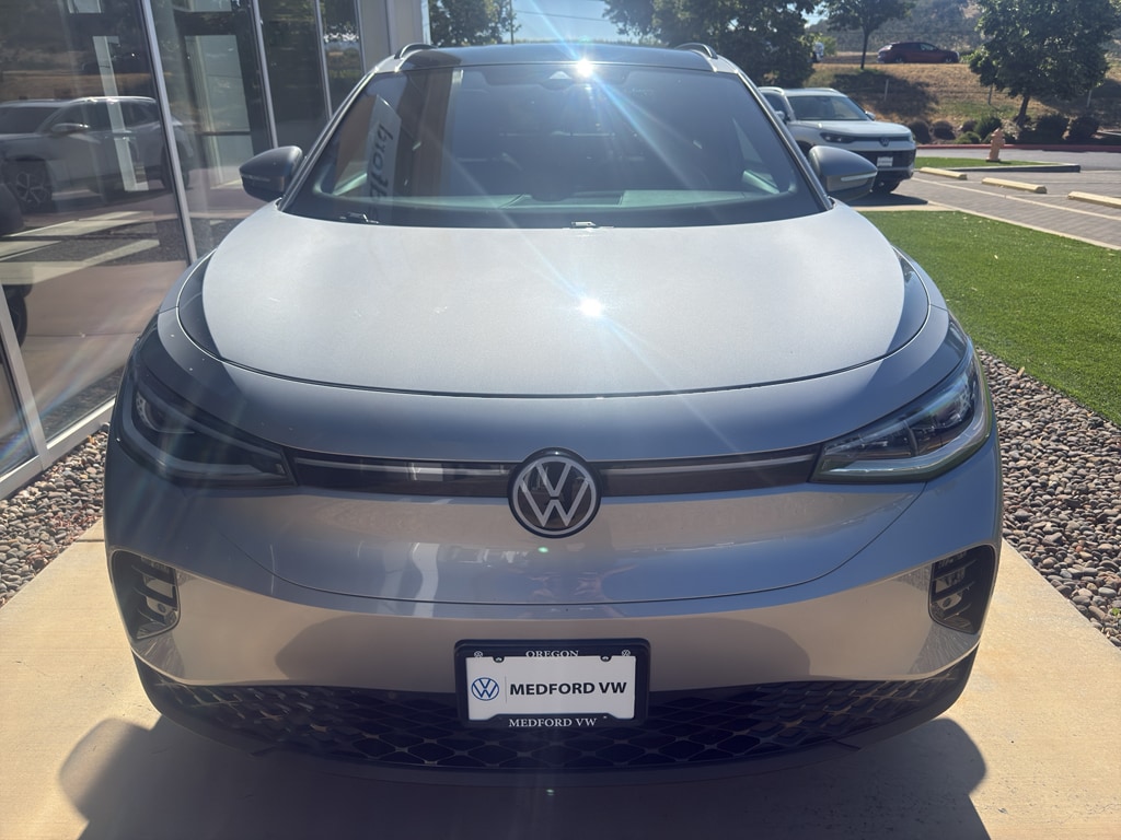 Used 2023 Volkswagen ID.4 PRO S with VIN 1V2WNPE81PC031221 for sale in Medford, OR