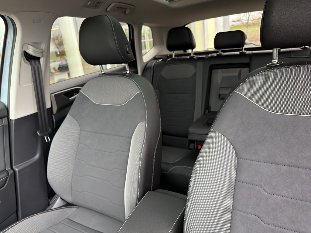 2026 Volkswagen Taos SE Black - Photo 19