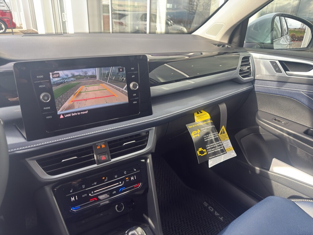 2026 Volkswagen Taos SEL - Photo 14