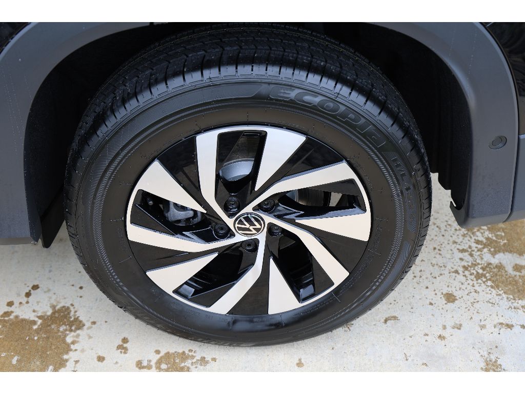 2026 Volkswagen Tiguan S - Photo 18