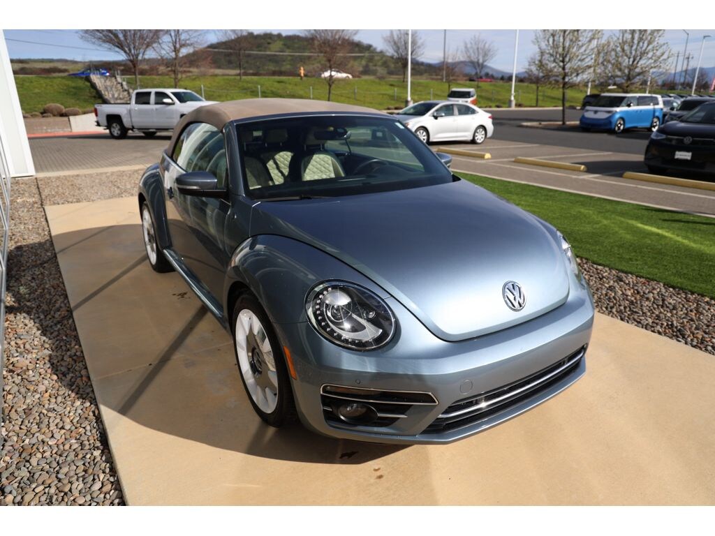 Used 2019 Volkswagen Beetle Convertible Final Edition SEL Convertible