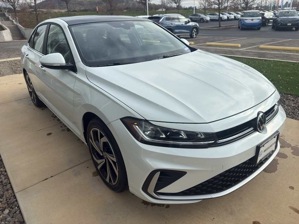 2026 Volkswagen Jetta SEL - Photo 3