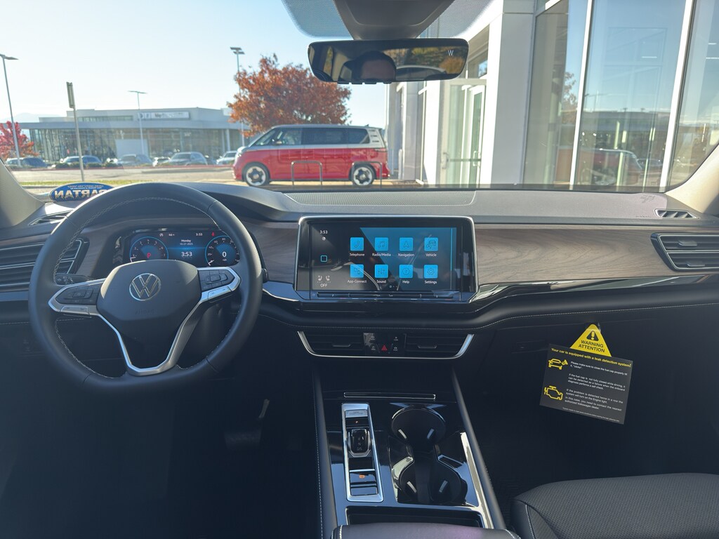 2026 Volkswagen Atlas SE w/Tech - Photo 12