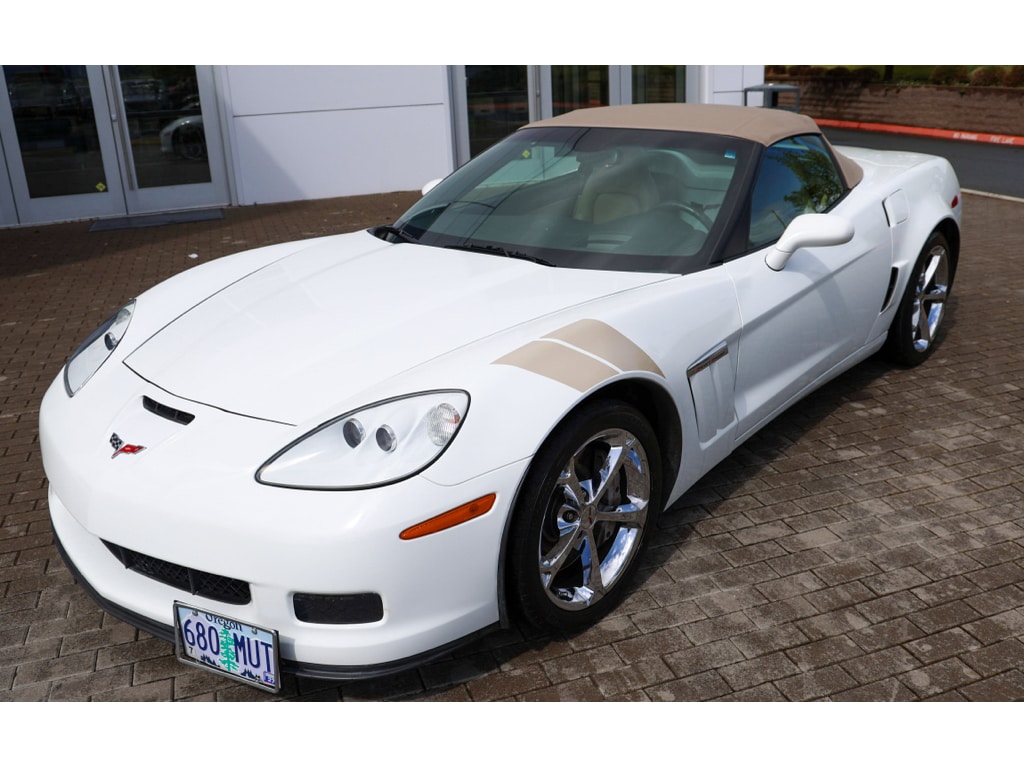 2010 Chevrolet Corvette Grand Sport Convertible's photo