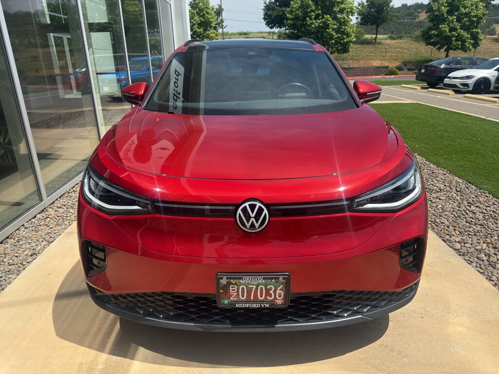 Used 2023 Volkswagen ID.4 PRO S with VIN 1V2VMPE80PC042421 for sale in Medford, OR