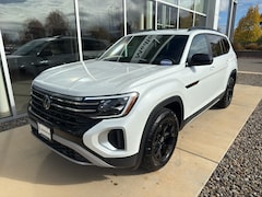 New 2026 Volkswagen Atlas 2.0T Peak Edition For Sale in Medford OR