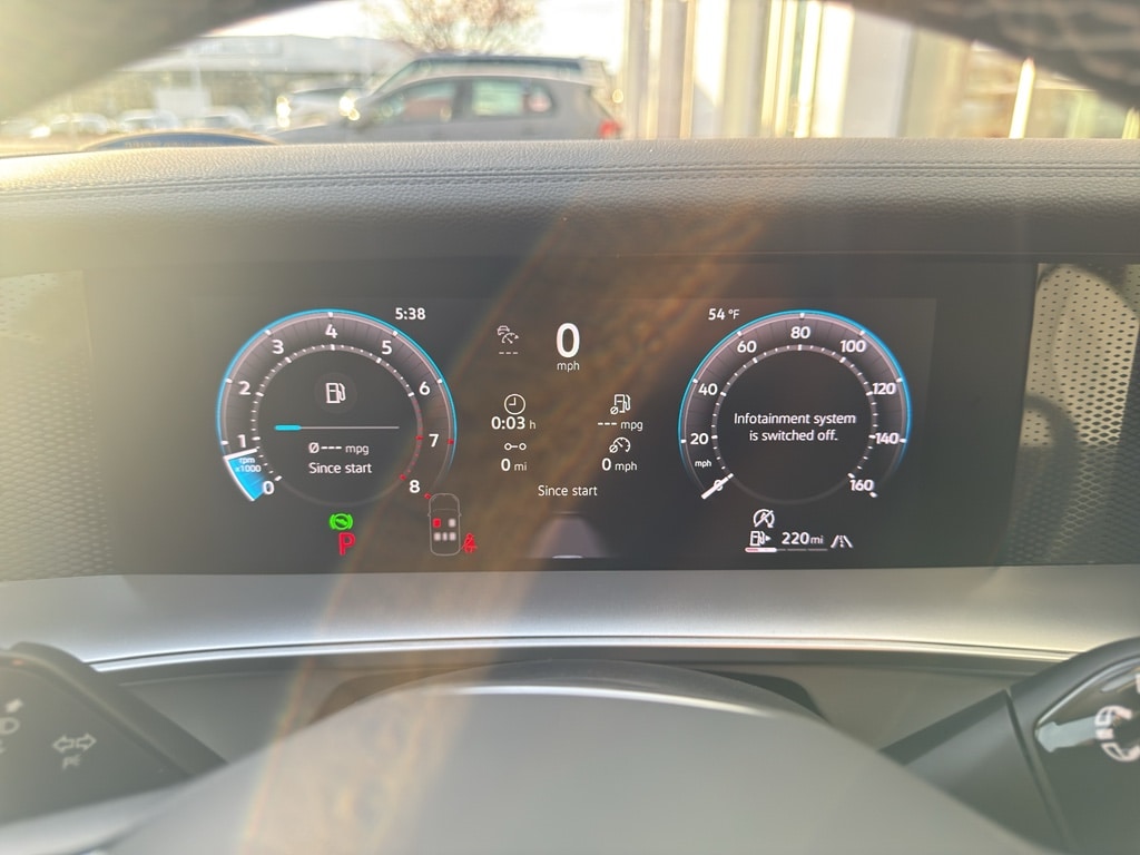 2026 Volkswagen Tiguan SE - Photo 9
