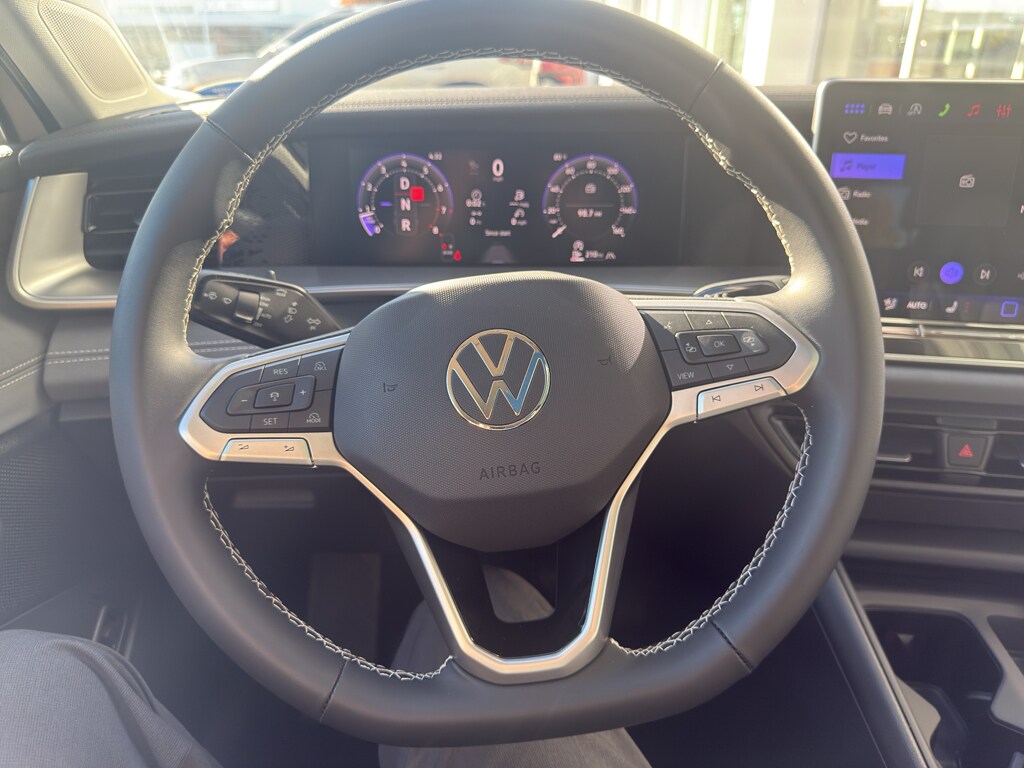 2026 Volkswagen Tiguan SE - Photo 10