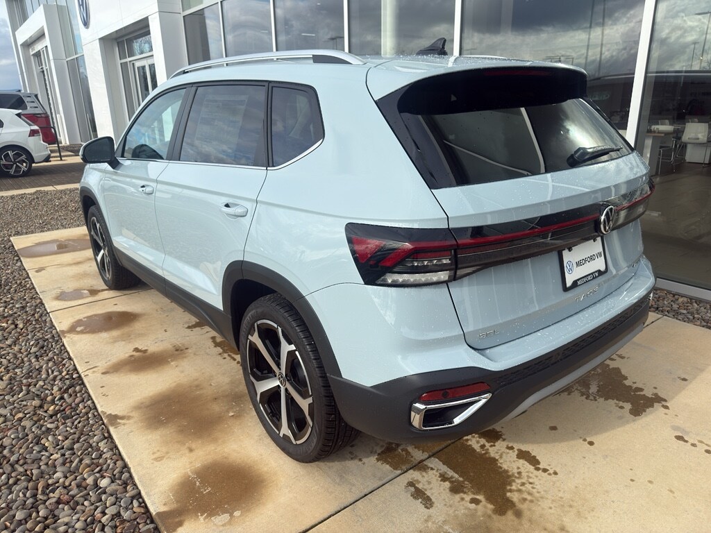 2026 Volkswagen Taos SEL - Photo 6