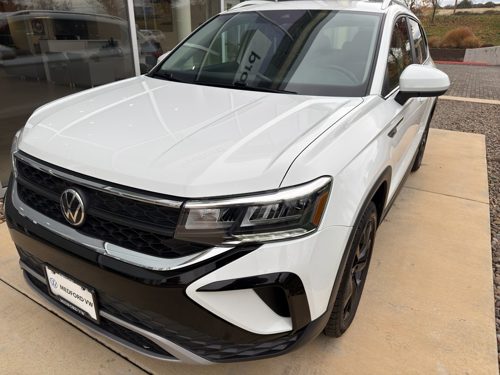 2022 Volkswagen Taos SE