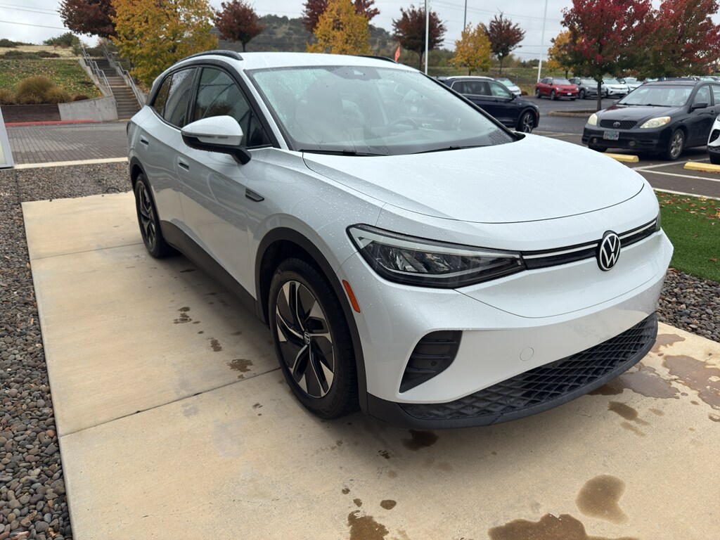 2021 Volkswagen ID.4 Pro photo 3