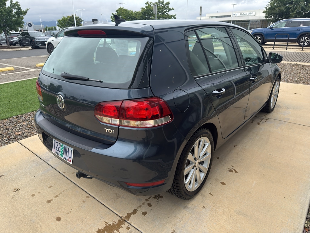 Used 2013 Volkswagen Golf TDI w/Sunroof & Nav Hatchback