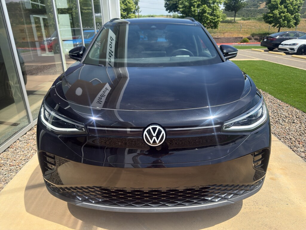 Used 2023 Volkswagen ID.4 PRO S with VIN 1V2VMPE80PC025733 for sale in Medford, OR
