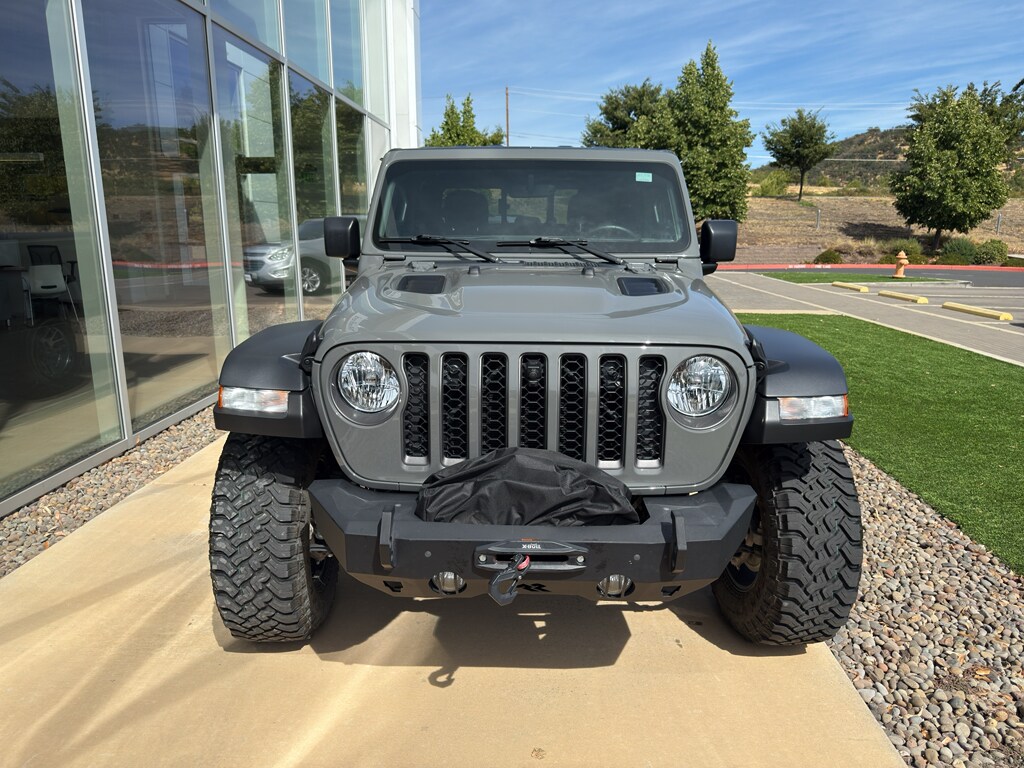 2022 Jeep Gladiator Rubicon photo 2