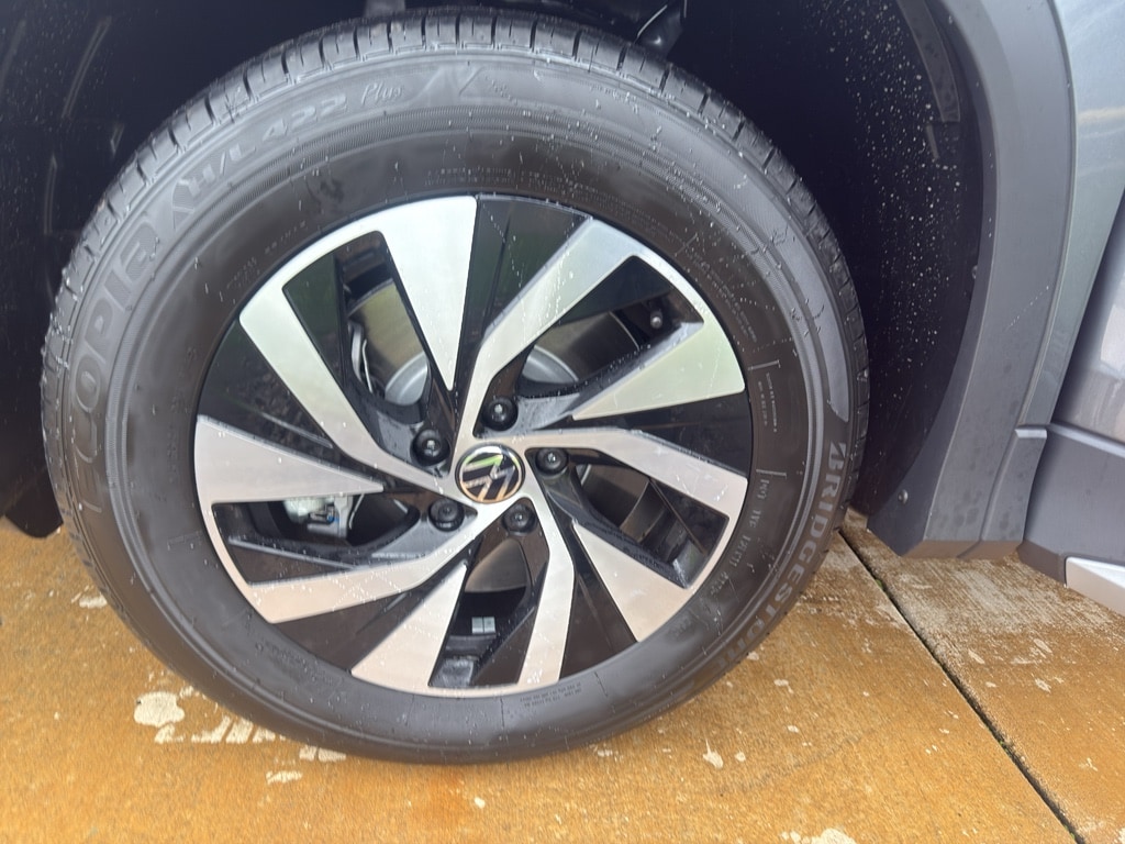 2026 Volkswagen Tiguan S - Photo 17