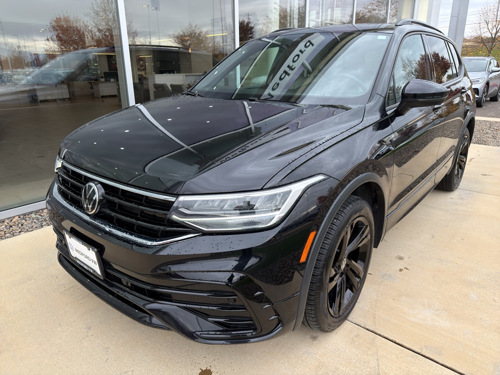 Used 2023 Volkswagen Tiguan SE R-Line Black SUV