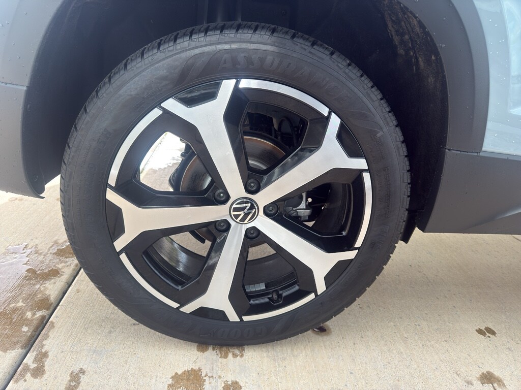 2026 Volkswagen Taos SEL - Photo 20