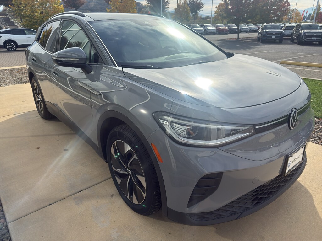 2022 Volkswagen ID.4 Pro S photo 3