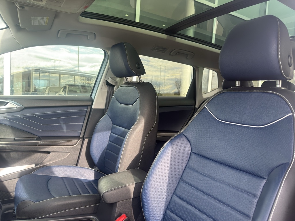 2026 Volkswagen Taos SEL - Photo 8