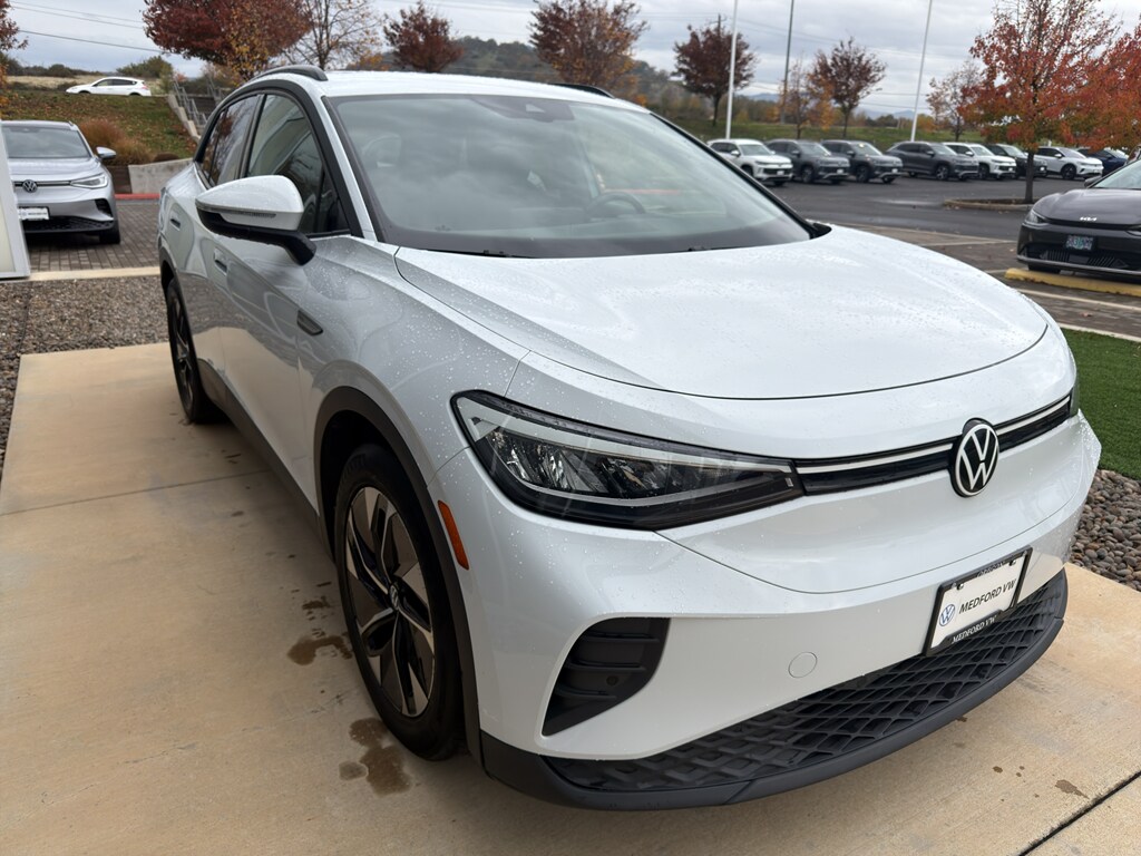 2021 Volkswagen ID.4 Pro photo 4