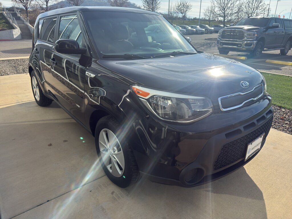 2016 Kia Soul Base photo 3