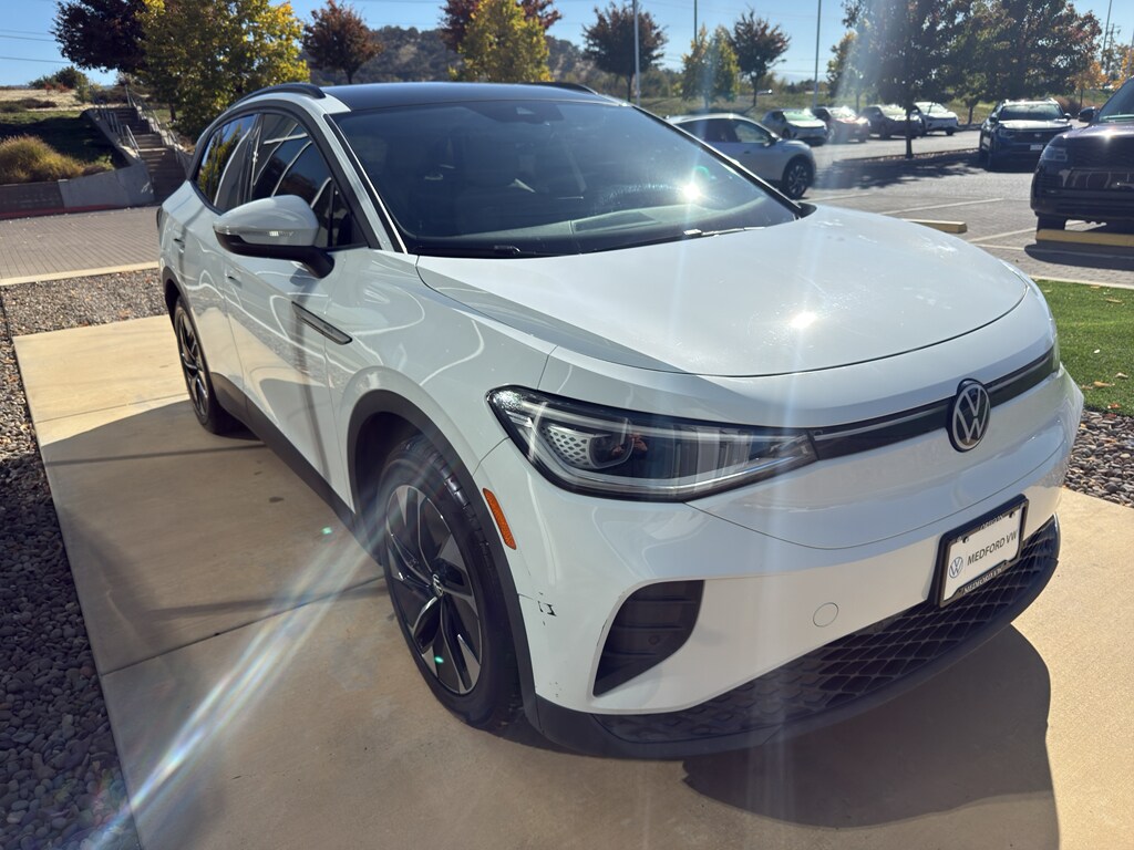 2022 Volkswagen ID.4 Pro S photo 3