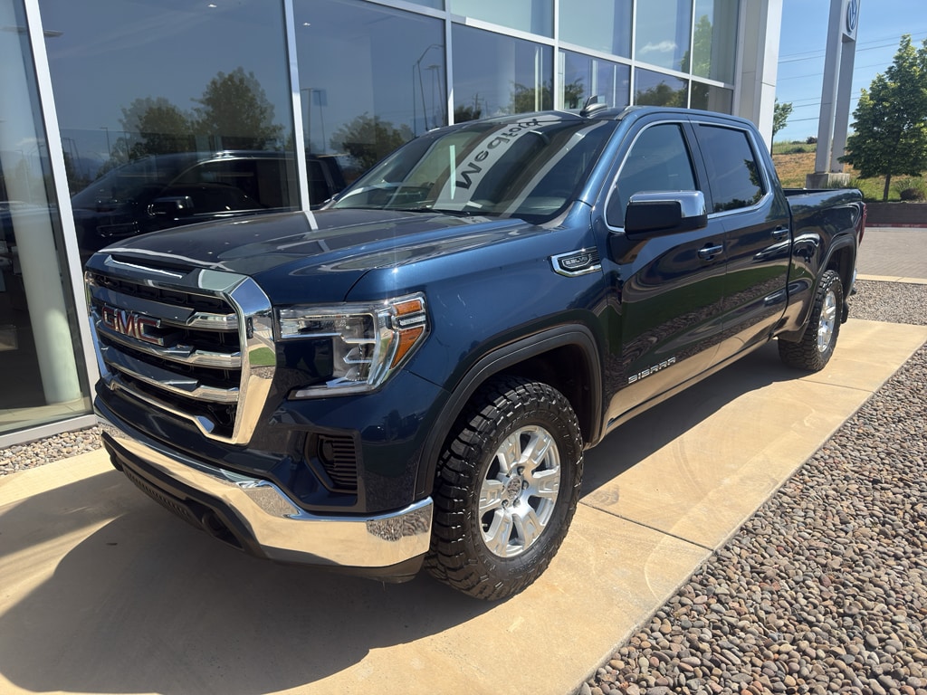 2020 GMC Sierra SLE 4WD Crew Cab Short Box's photo