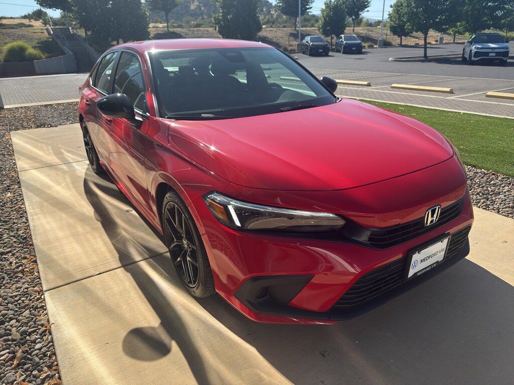 2024 Honda Civic Sport photo 3