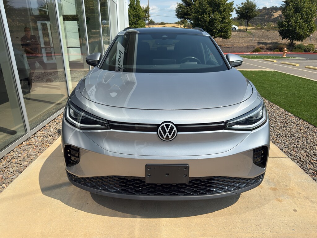 2023 Volkswagen ID.4 Pro S photo 2