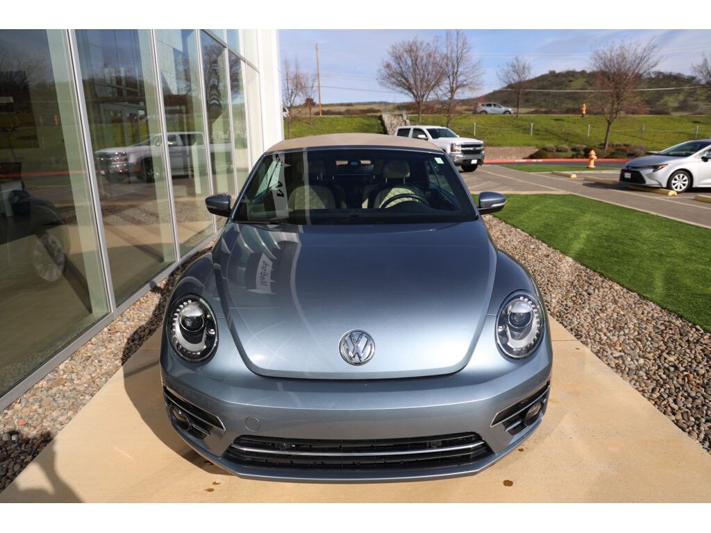Used 2019 Volkswagen Beetle Convertible Final Edition SEL Convertible