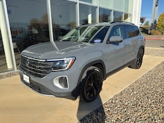 New 2026 Volkswagen Atlas 2.0T SE w/Technology For Sale in Medford OR