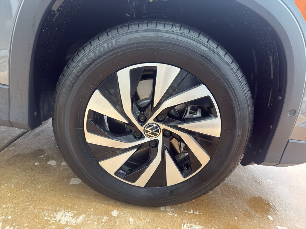 2026 Volkswagen Tiguan S - Photo 18
