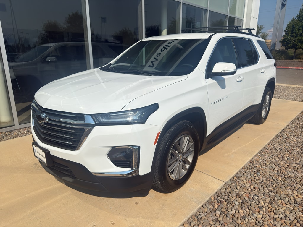 Used 2023 Chevrolet Traverse LT Cloth SUV