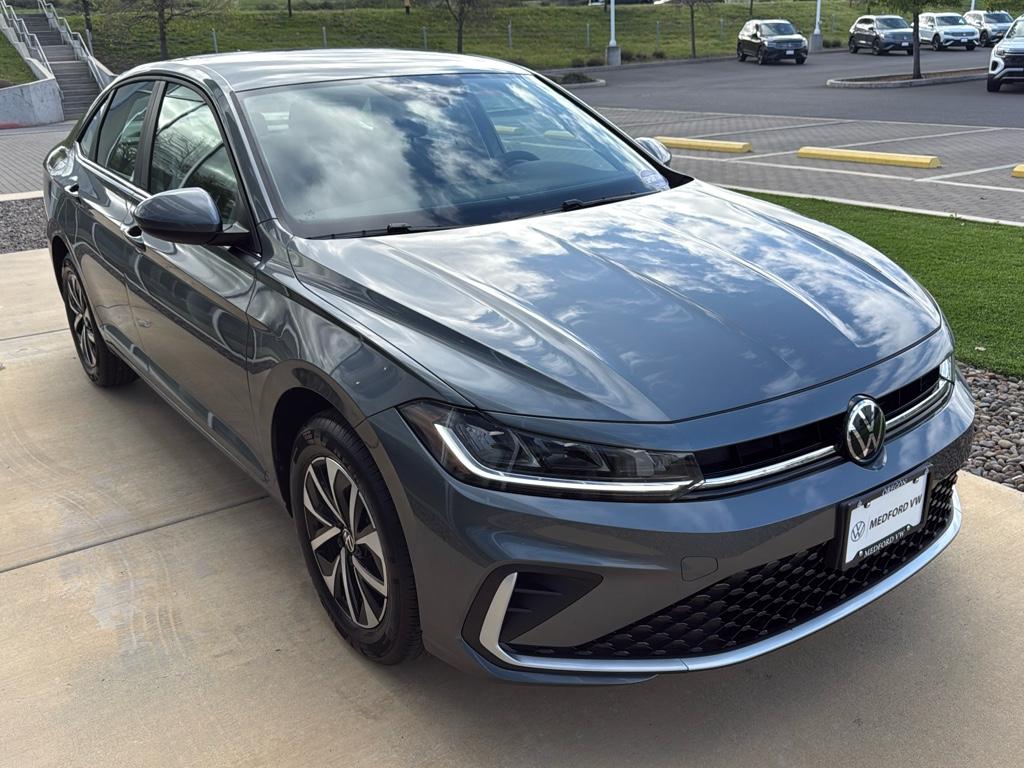 2025 Volkswagen Jetta S photo 3
