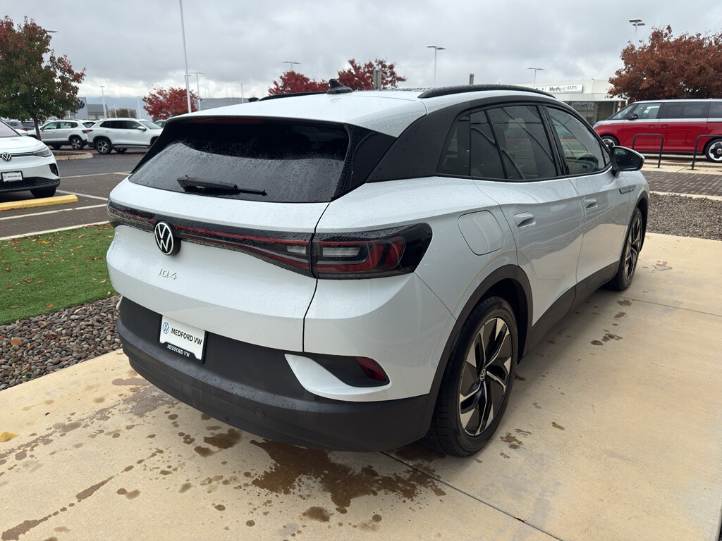 2021 Volkswagen ID.4 Pro S photo 4