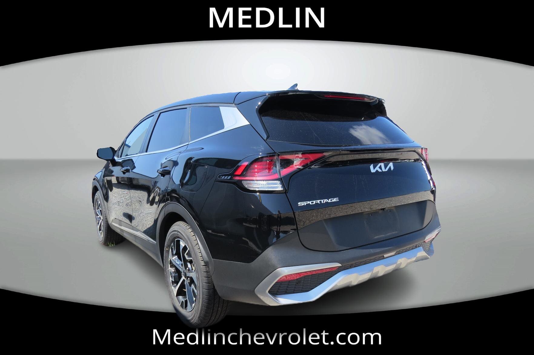 2023 Kia Sportage EX photo 4