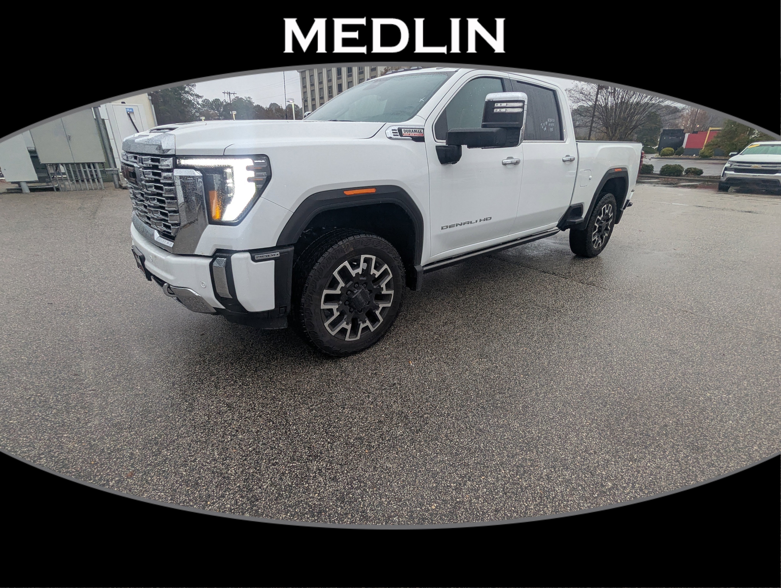 2025 GMC Sierra 2500HD Denali's photo