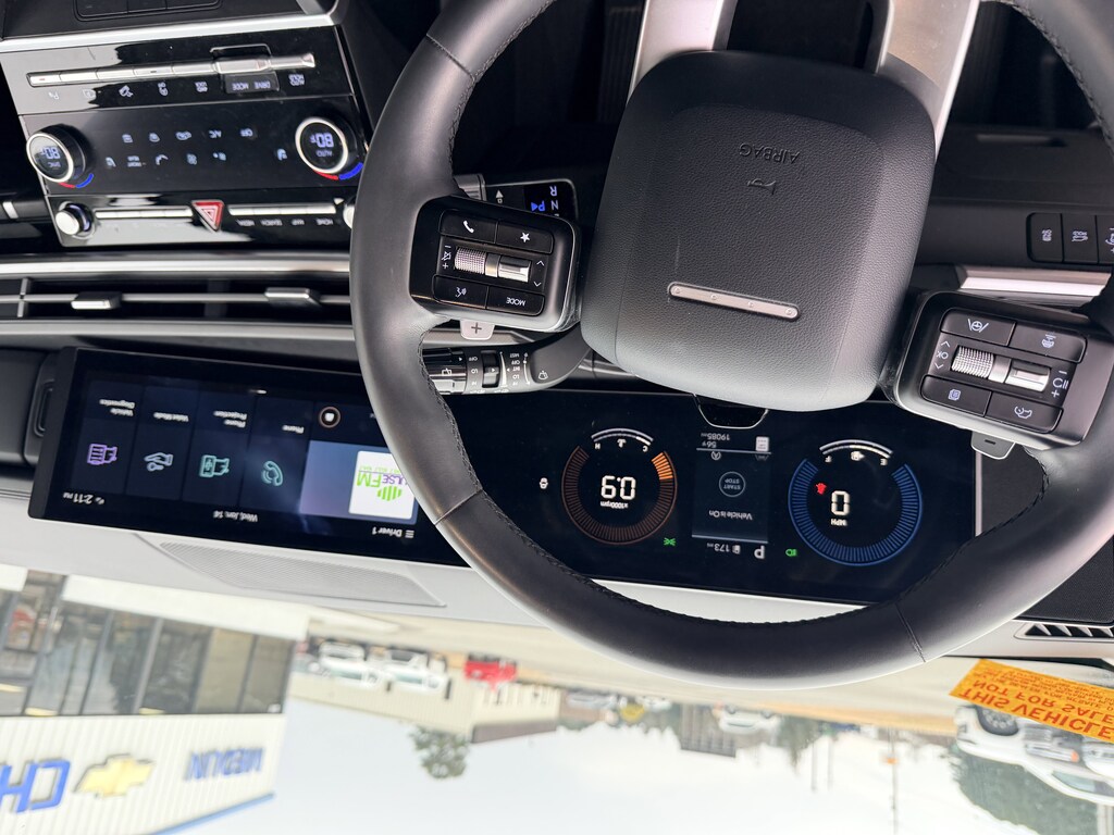 Used 2024 Hyundai Santa Fe SEL Sport Utility