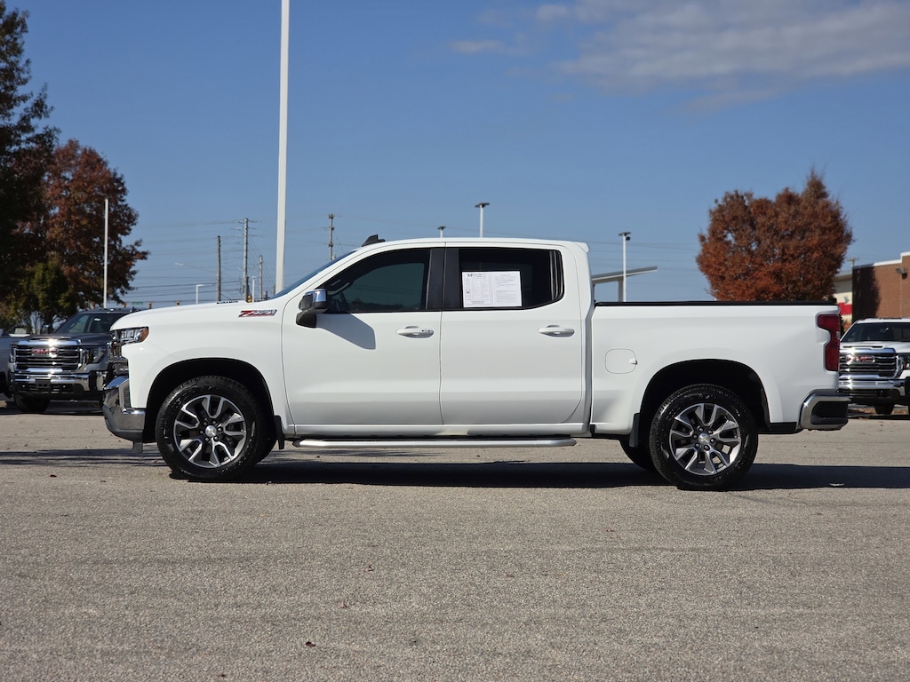 Used 2021 Chevrolet Silverado 1500 LT Crew Cab Pickup