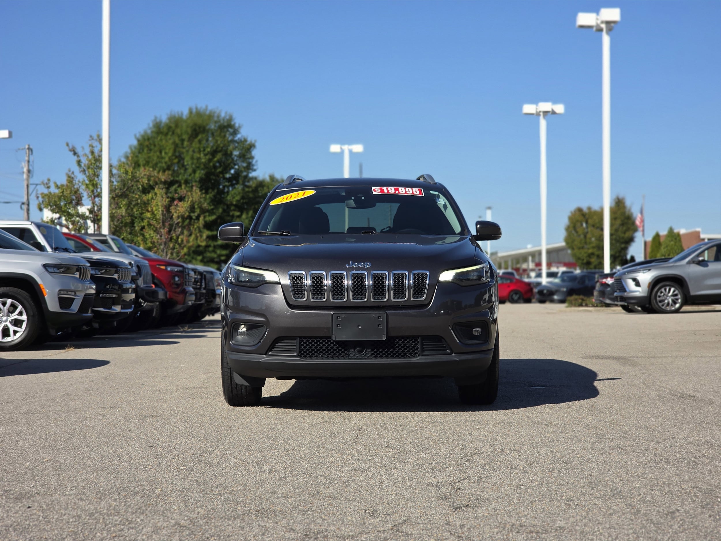Used 2021 Jeep Cherokee Latitude Plus with VIN 1C4PJMLB8MD124547 for sale in Wilson, NC