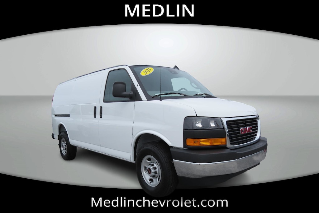 Used 2025 GMC Savana Cargo Van RWD 3500 135 Full-size Cargo Van