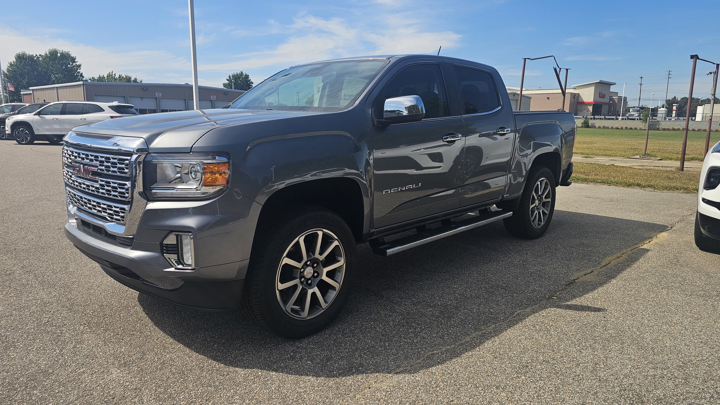 2021 Gmc Canyon Denali photo 3