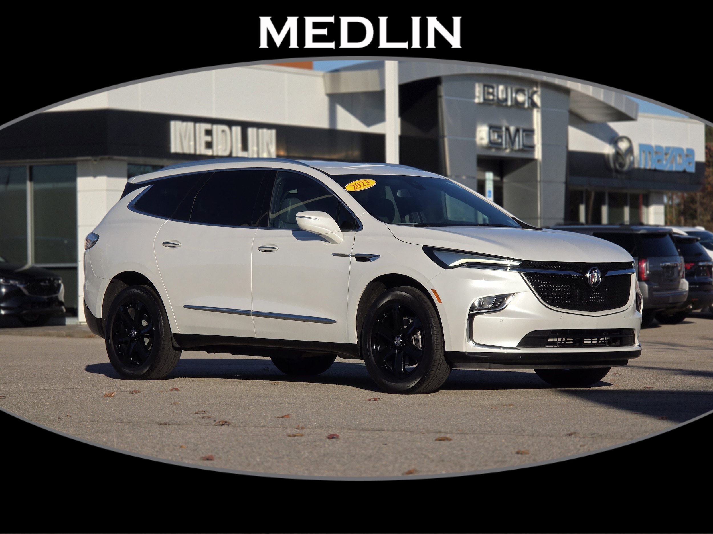 2023 Buick Enclave Essence's photo