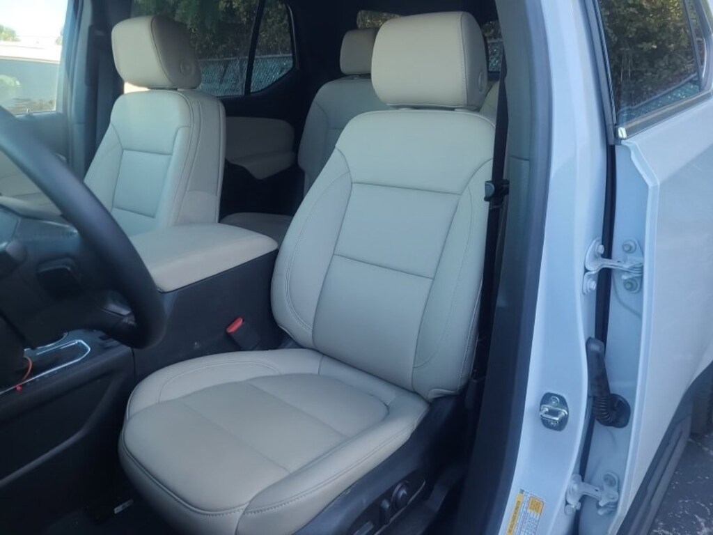 Used 2023 Chevrolet Traverse LT Leather Sport Utility