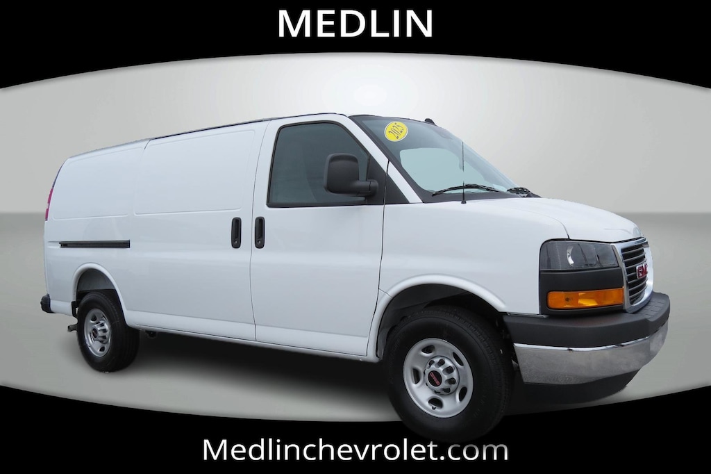 Used 2025 GMC Savana Cargo Van RWD 3500 135 Full-size Cargo Van