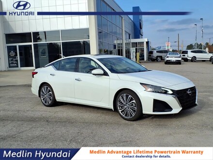 2023 Nissan Altima 2.5 SL 4dr Car