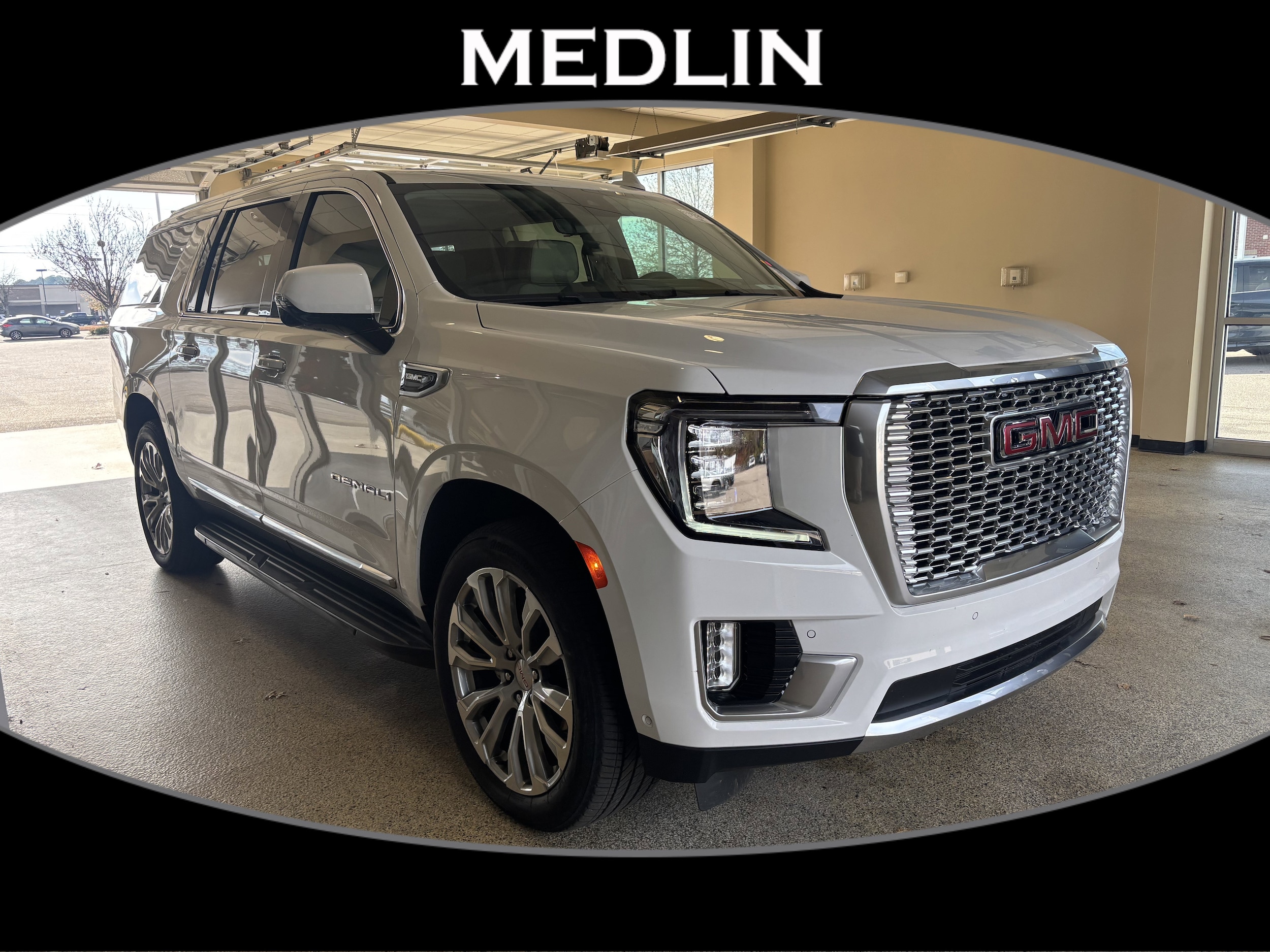 2024 GMC Yukon XL Denali's photo
