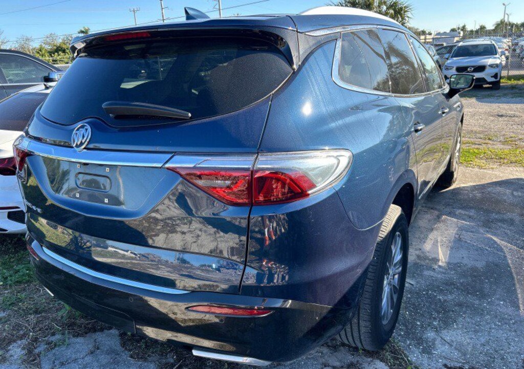 Used 2023 Buick Enclave Essence Sport Utility
