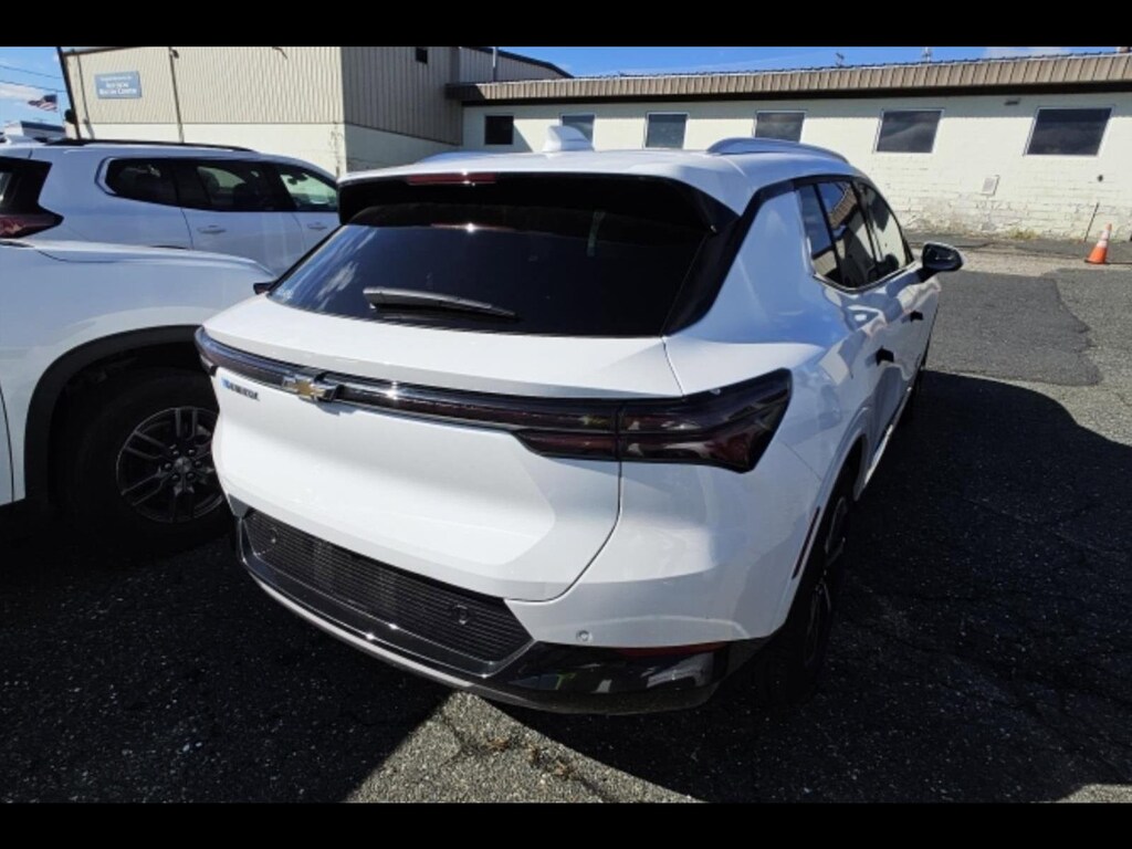 Used 2025 Chevrolet Equinox EV LT2 w/PDE Sport Utility