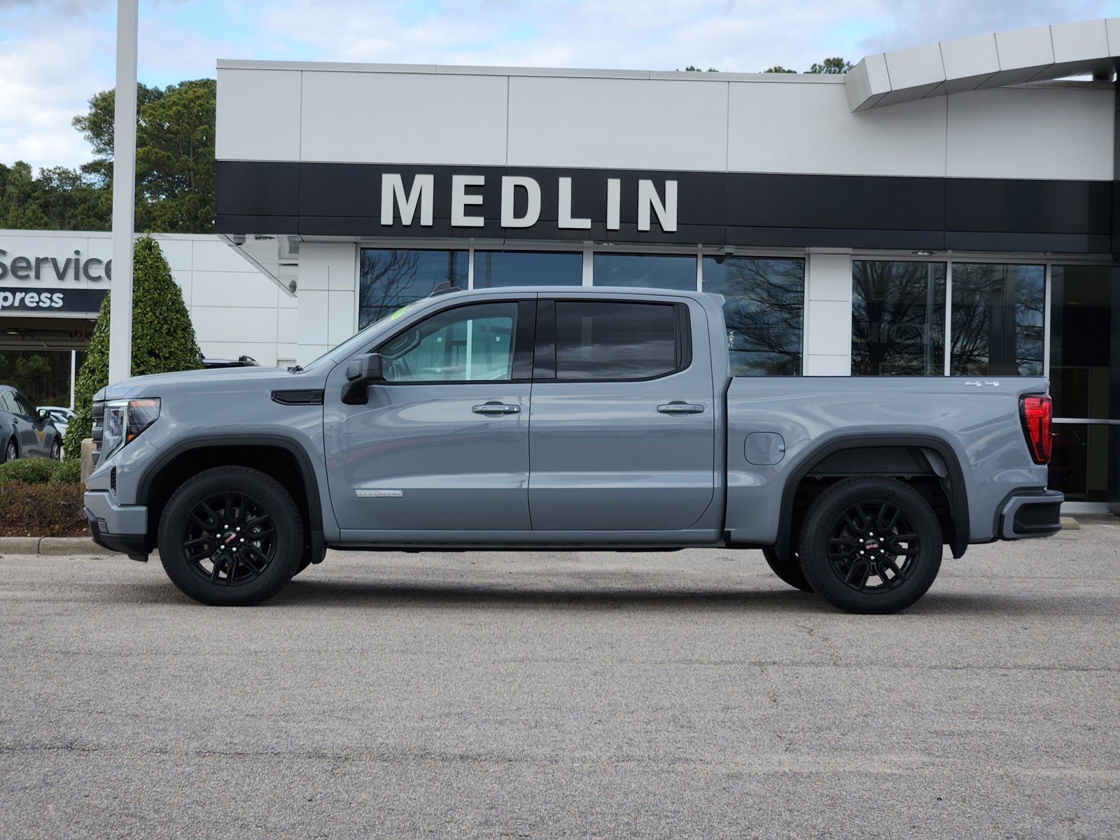 2024 Gmc Sierra 1500 Elevation photo 3